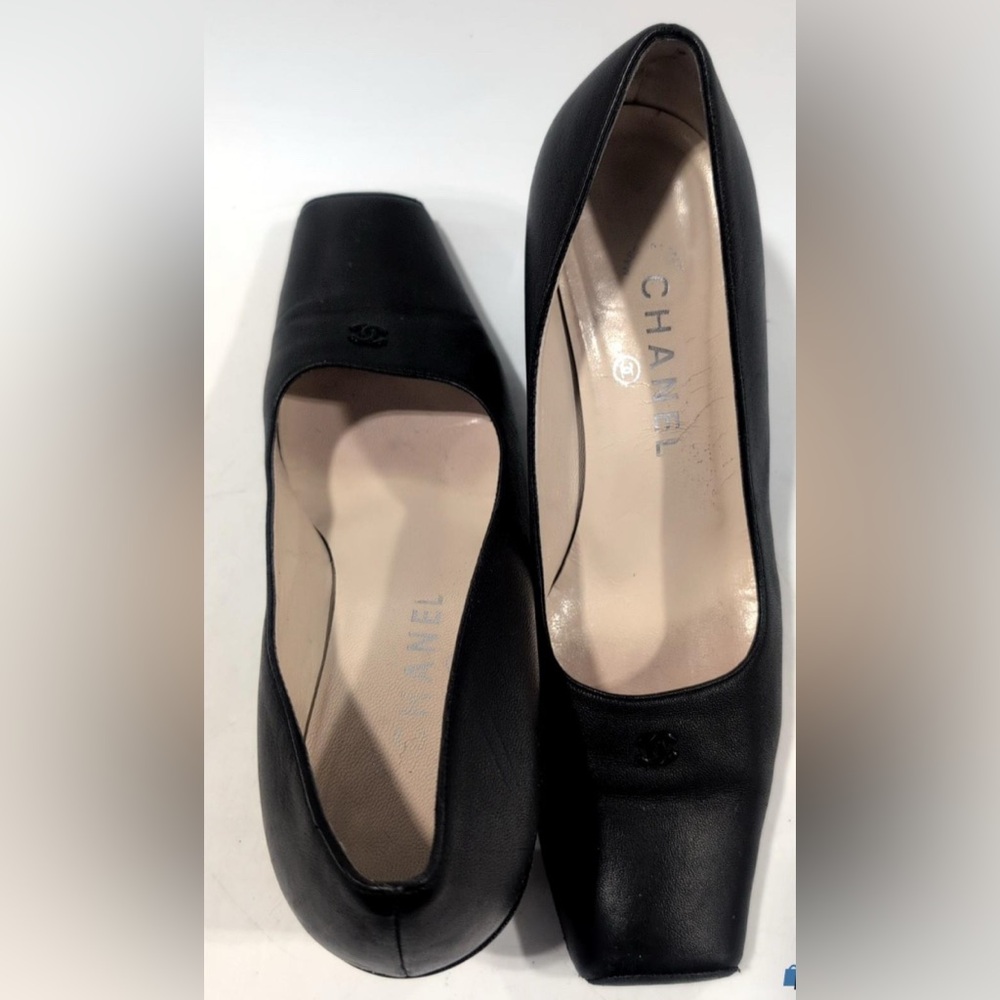 ๐ 1 hour sale. Chanel, size 8, Black Women's Heels - Picture 4 of 13